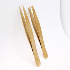 THE DUO Slanted & Pointed Professional Eyebrow Tweezers by The L Theory